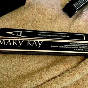 WaterProof Liquid Eyeliner